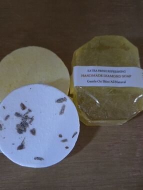 All natural soap and shower fizzies